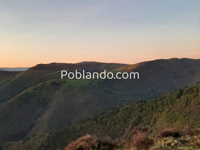 Casa en aldea El Pato, del occidente Asturiano.