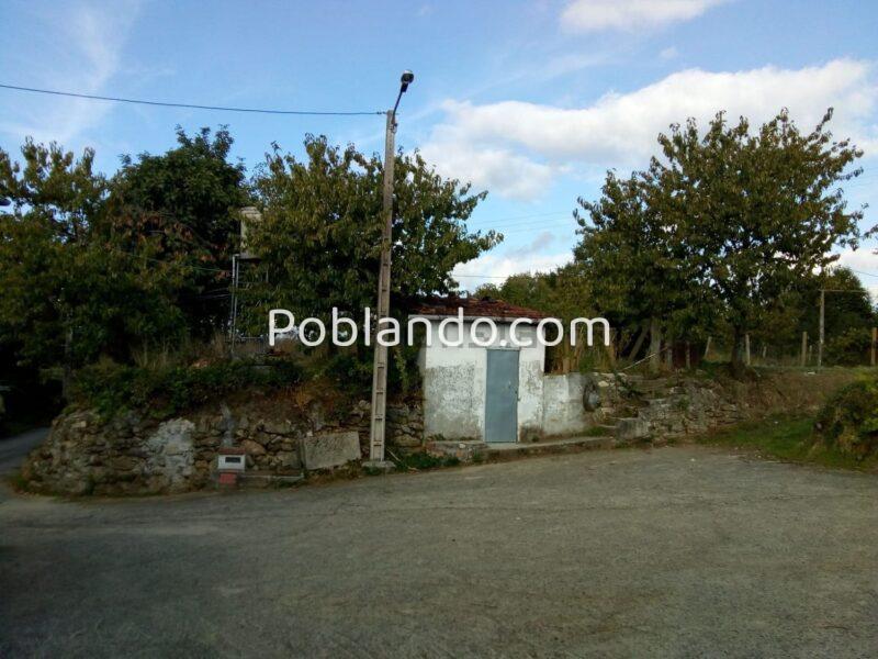 Casa con 20 parcelas
