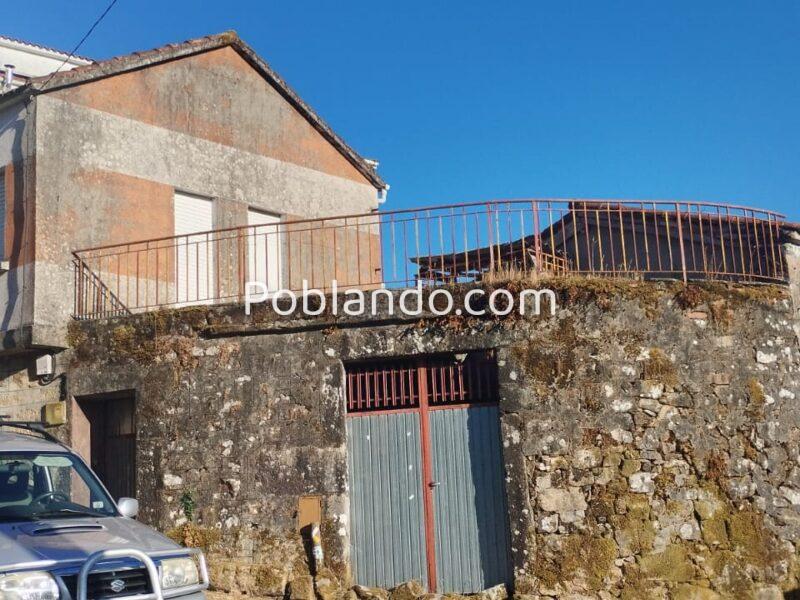 SE VENDE CASA PARA REFORMAR