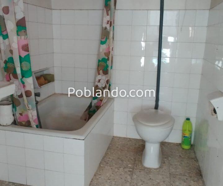 SE VENDE CASA PARA REFORMAR