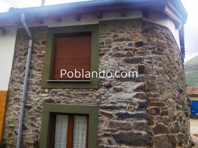 CASA REFORMADA EN LLANOS DE SOMERÓN (ASTURIAS)