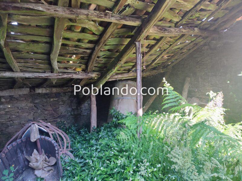 Casa de piedra para rehabilitar