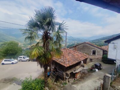 CASA CON TERRAZA EN ASTURIAS