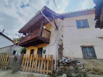 CASA CON TERRAZA EN ASTURIAS