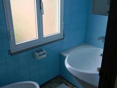 Casa independiente de piedra con tejado nuevo en Puebla de Buron, Lugo