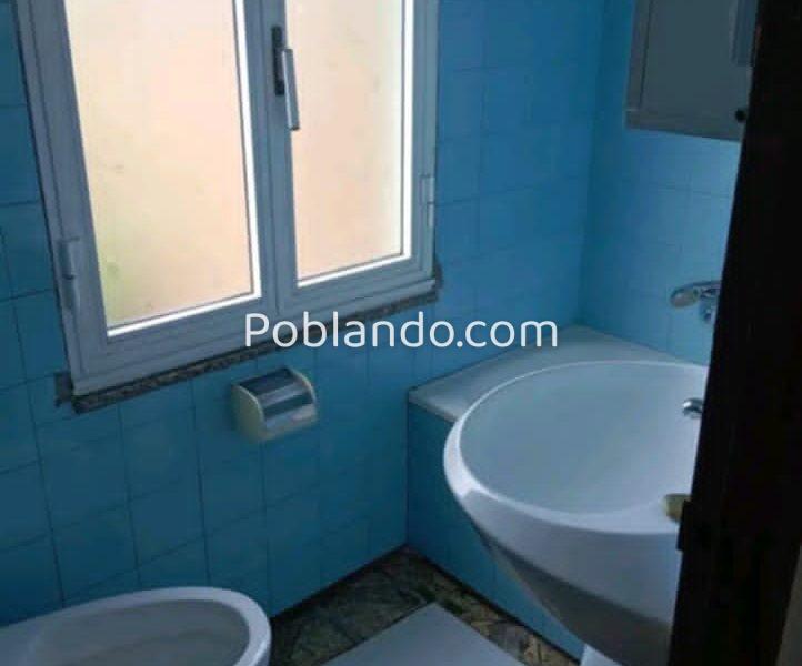 Casa independiente de piedra con tejado nuevo en Puebla de Buron, Lugo