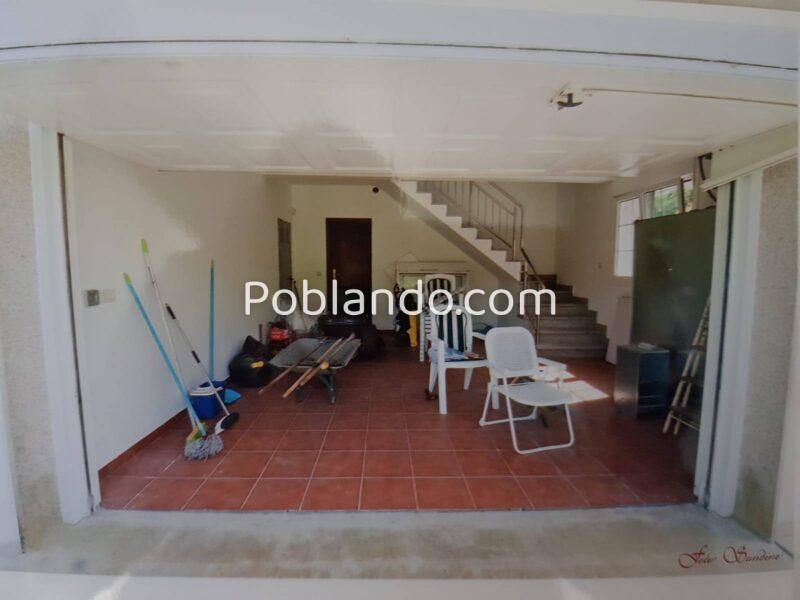 Espectacular casa de 480 m2 y finca de 3.470 m2. A Freiría, muy cerca de Pontevea, Ayuntamiento de Teo