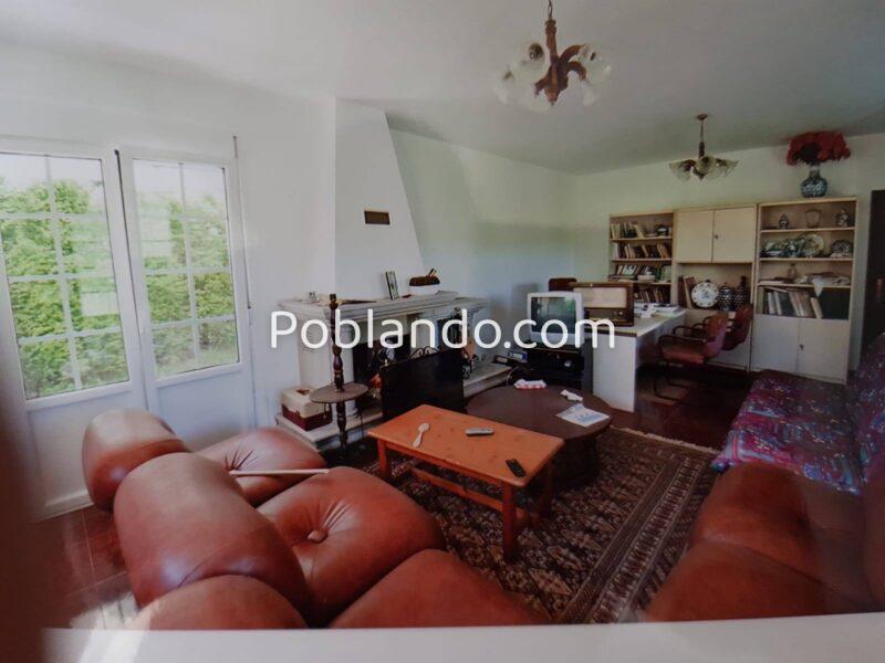 Espectacular casa de 480 m2 y finca de 3.470 m2. A Freiría, muy cerca de Pontevea, Ayuntamiento de Teo
