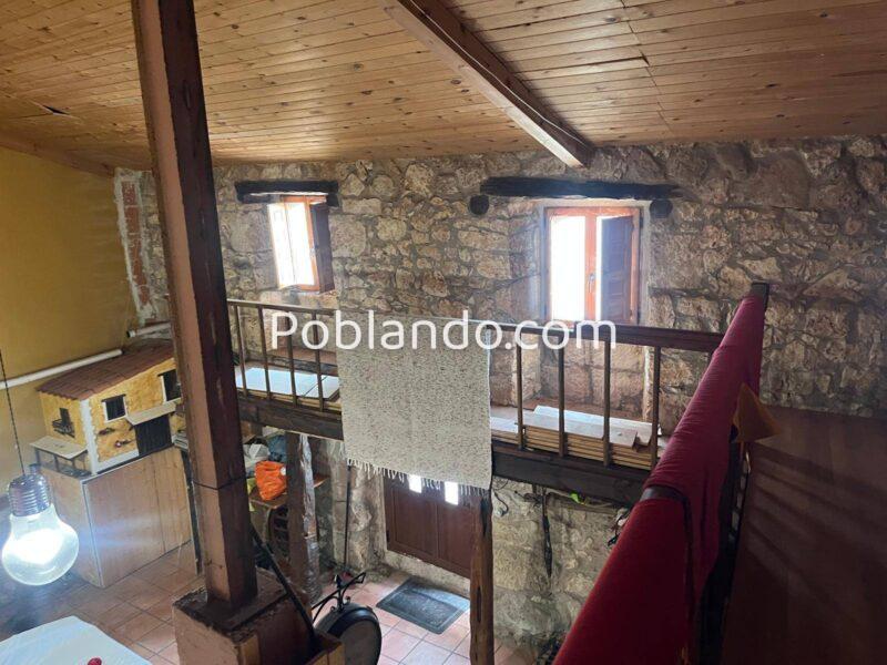 Casa de piedra y madera con terreno. En Solarana burgos, cerca de Lerma y con mucho monte