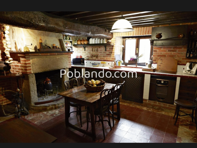Casa señoríal fachada mudejar centro pueblo