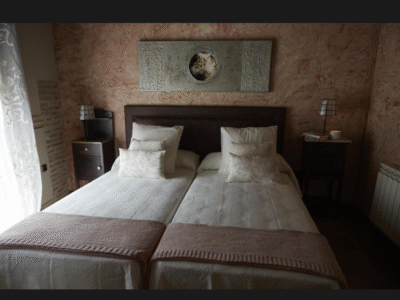 Casa señoríal fachada mudejar centro pueblo