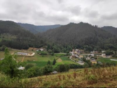 Se vende casa en Ferrera de los Gavitos (Valdés)