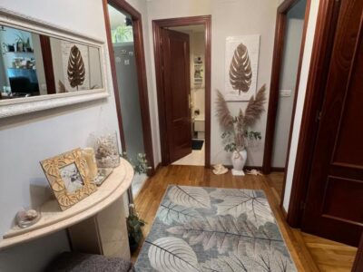 🌊☀️ EN IC INMO LE PRESENTAMOS EN EXCLUSIVA TU ESCAPADA AL MAR EN NIGRÁN 🌊☀️ 🏡 Apartamento ideal para vivir o invertir, a solo pasos de Playa Panxón y Playa América 🏖