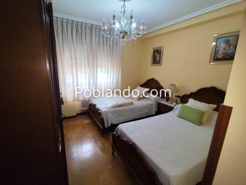 PISO DE 3 HABITACIONES EN CAMPOMANES
