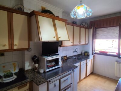 PISO DE 3 HABITACIONES EN CAMPOMANES