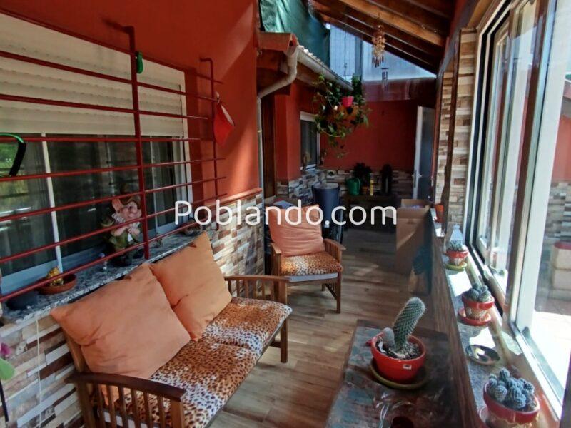 CASA CON FINCA Y PISCINA