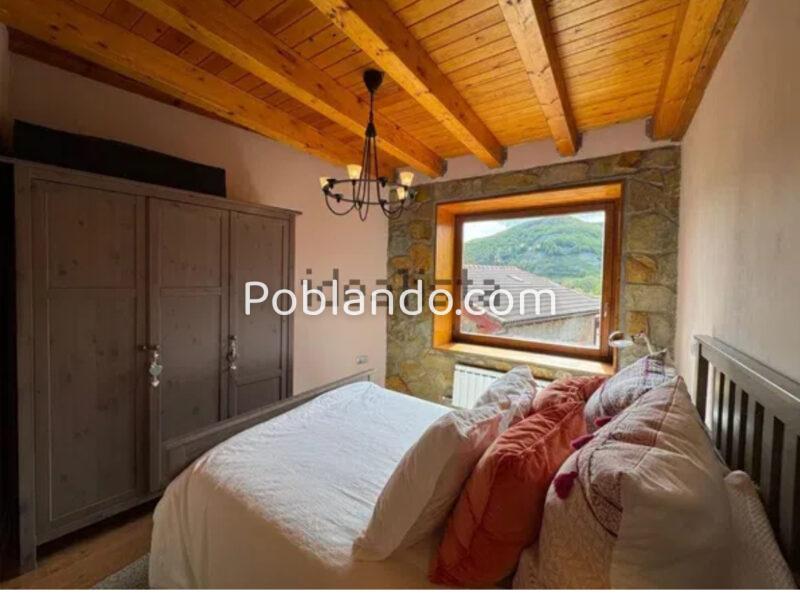 Gran oportunidad por su exclusividad ; Donde el silencio huele a leña —Expectacular casa de piedra cerca estacion ski y rodeada de bosques . Perfecta para quienes valoran la naturaleza, las tardes junto a la chimenea y las escapadas de fin de semana