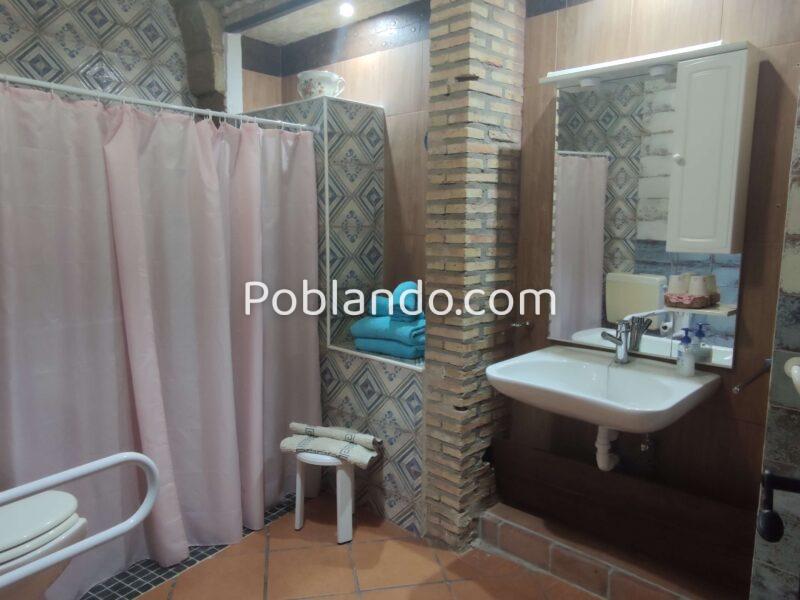 REF. CV1 HOSTAL EN FUNCIONAMIENTO EN LA SIERRA DE HUELVA