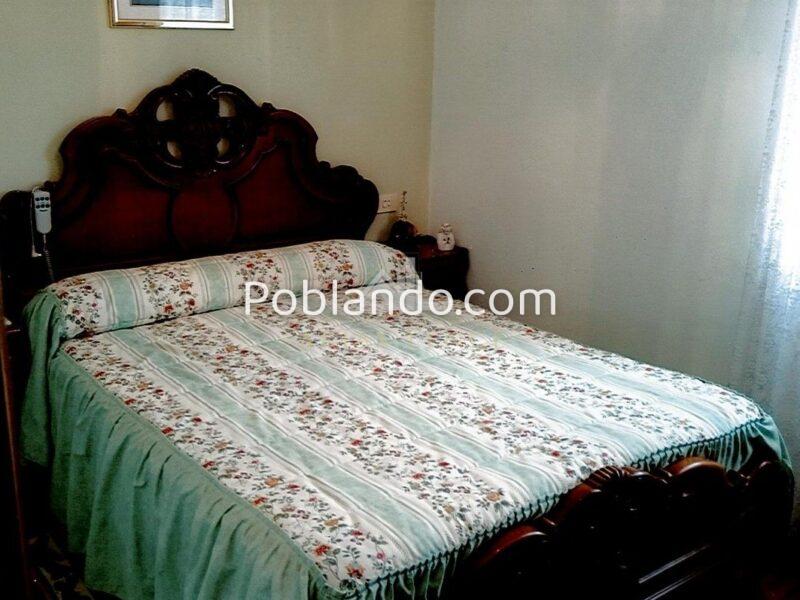 Gran casa de piedra tradicional gallega en el sur de Lugo, en plena Ribeira Sacra