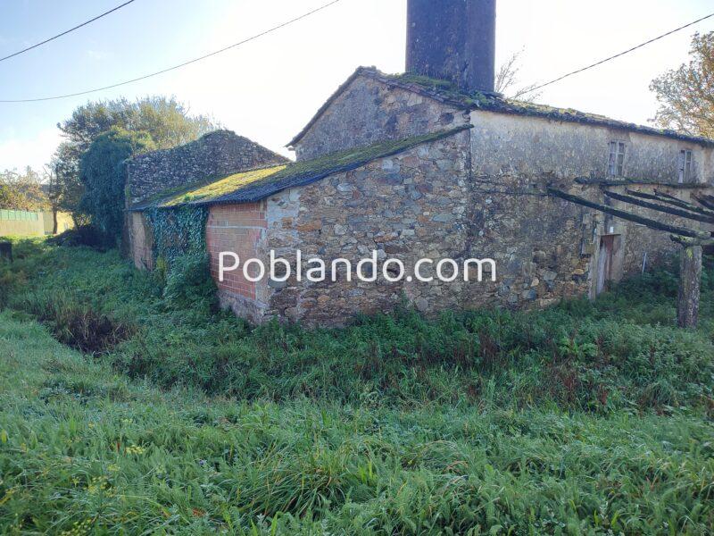 Casa de piedra para restaura con finca segregable