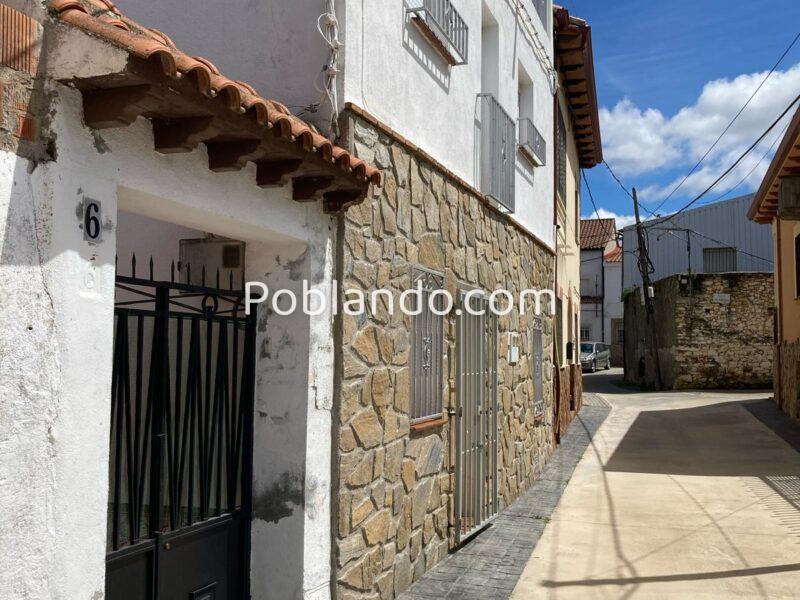 Casa de pueblo en Garvín