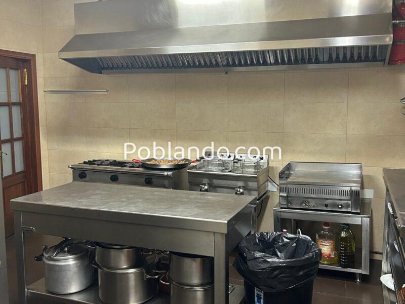 ¡OPORTUNIDAD ÚNICA! Venta de Restaurante en Pleno Funcionamiento por Jubilación – Único en el Polígono La Cañada de Moraleja - Cáceres