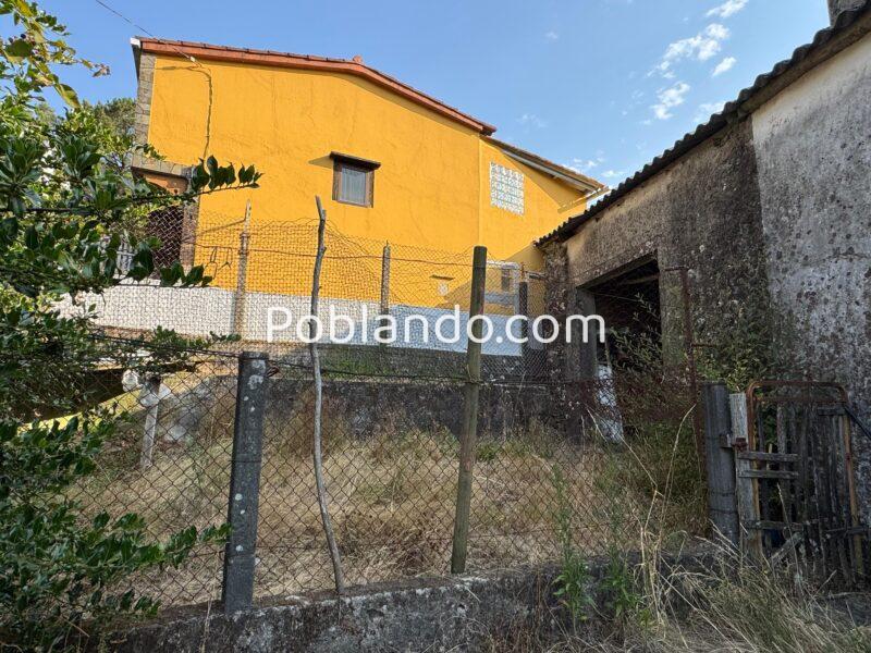 SE VENDE CASA DE PIEDRA CON FINCA ( VAL DO DUBRA)