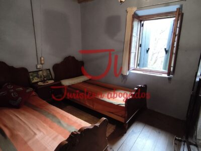 Casa con finca en Riosa (Lena)