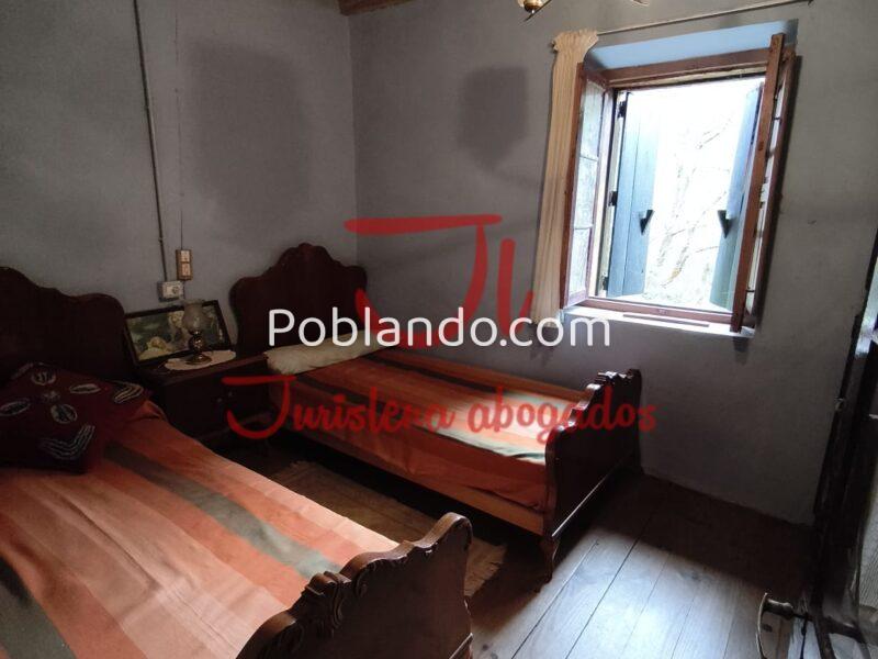 Casa con finca en Riosa (Lena)