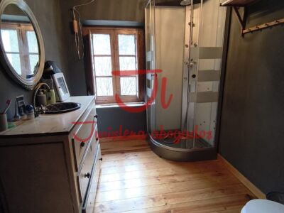 Casa con finca en Riosa (Lena)