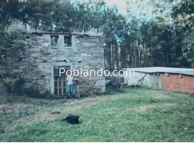 Un Terreno con finca en ruinas