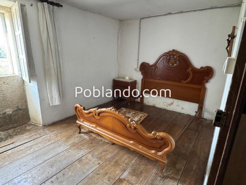 SE VENDE CASA DE PIEDRA CON FINCA ( VAL DO DUBRA)