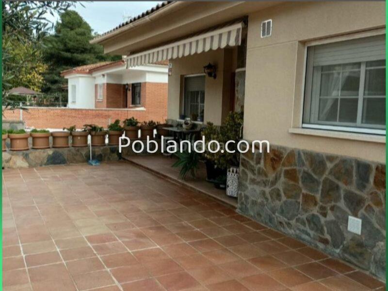 Casa 4 vientos 700m2 y 325m2 habitables.