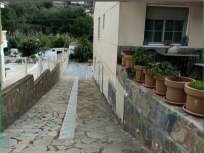 Casa 4 vientos 700m2 y 325m2 habitables.