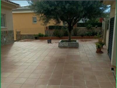 Casa 4 vientos 700m2 y 325m2 habitables.