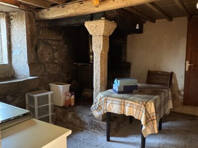 SE VENDE CASA DE PIEDRA CON FINCA ( VAL DO DUBRA)