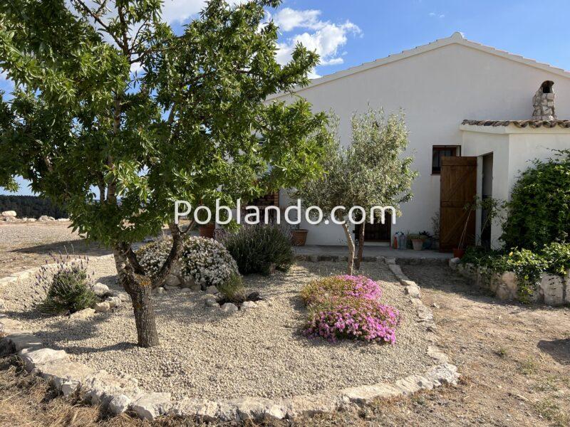 Finca turismo rural en Mequinenza, con dos casas