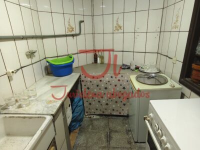 CASA CON PATIO EN UJO, ASTURIAS