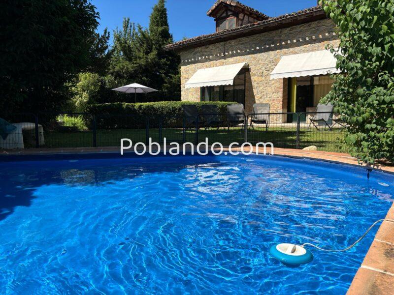 Finca 4.000 m² con 2 casas rurales turísticas – negocio en funcionamiento”