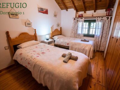 Finca 4.000 m² con 2 casas rurales turísticas – negocio en funcionamiento”