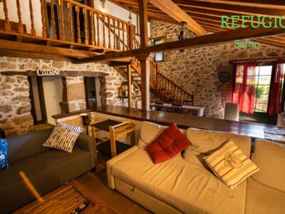 Finca 4.000 m² con 2 casas rurales turísticas – negocio en funcionamiento”