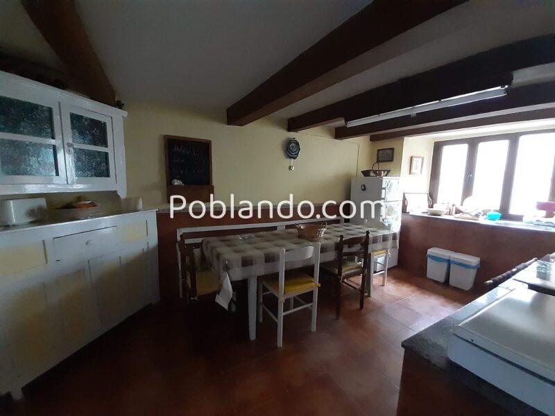 Auténtica casa de aldea asturiana de 1880, reformada y habitable. ¡Precio negociable!