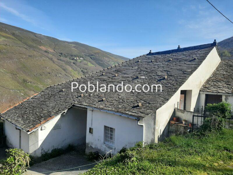 Auténtica casa de aldea asturiana de 1880, reformada y habitable. ¡Precio negociable!