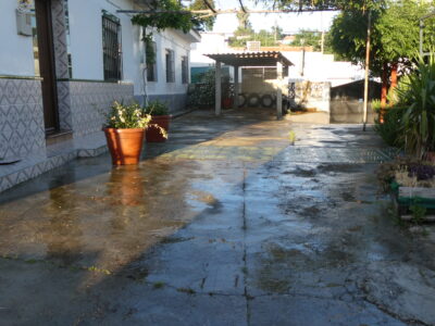 ¿Buscas tranquilidad? Parcela de 550 m2 y casa de 145 m2 habitable y amueblada