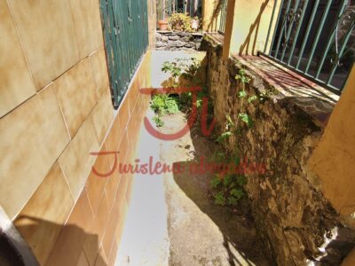 CASA EN SOTIELLO (LENA)