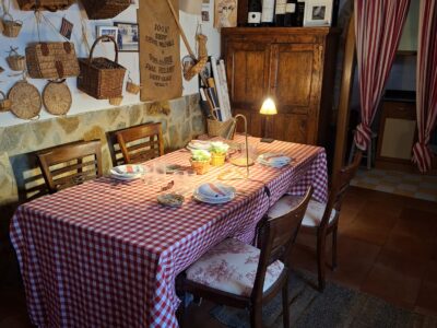 GRAN CASA DE PUEBLO REFORMADA EN NAVARRETE, LA RIOJA