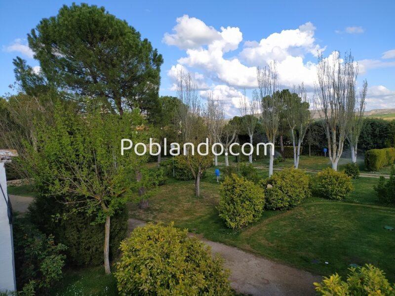 Camping y casa rural