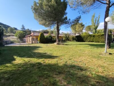 Camping y casa rural