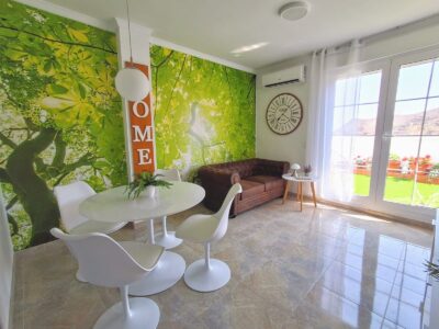 Ático de diseño con gran terraza y vistas, listo para entrar a vivir– Ideal para parejas