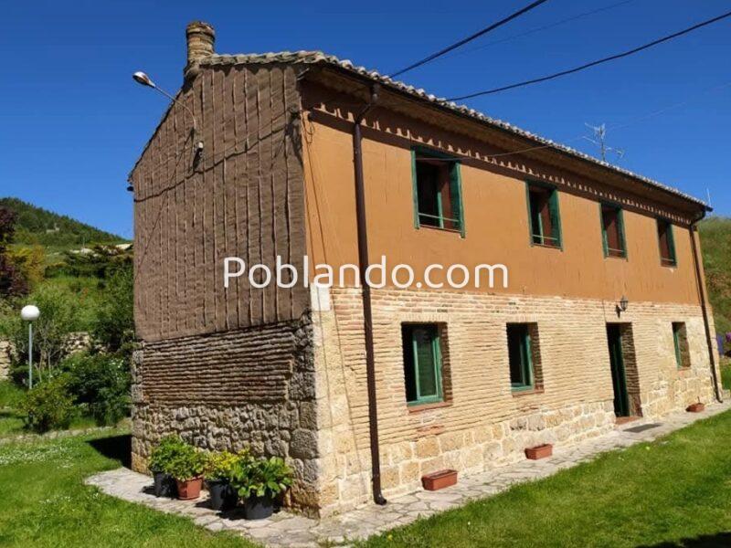 Camping y casa rural